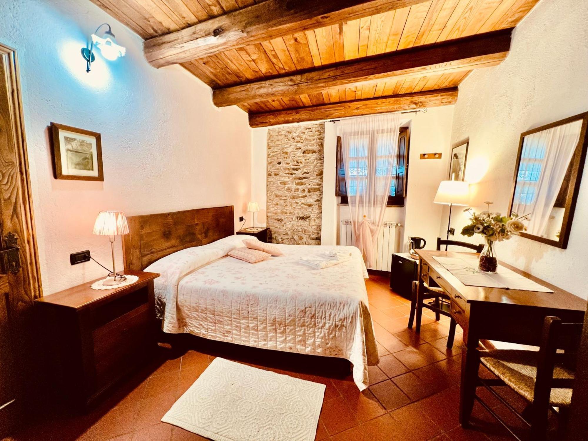 Agriturismo Montagna Verde Apella Licciana Nardi エクステリア 写真