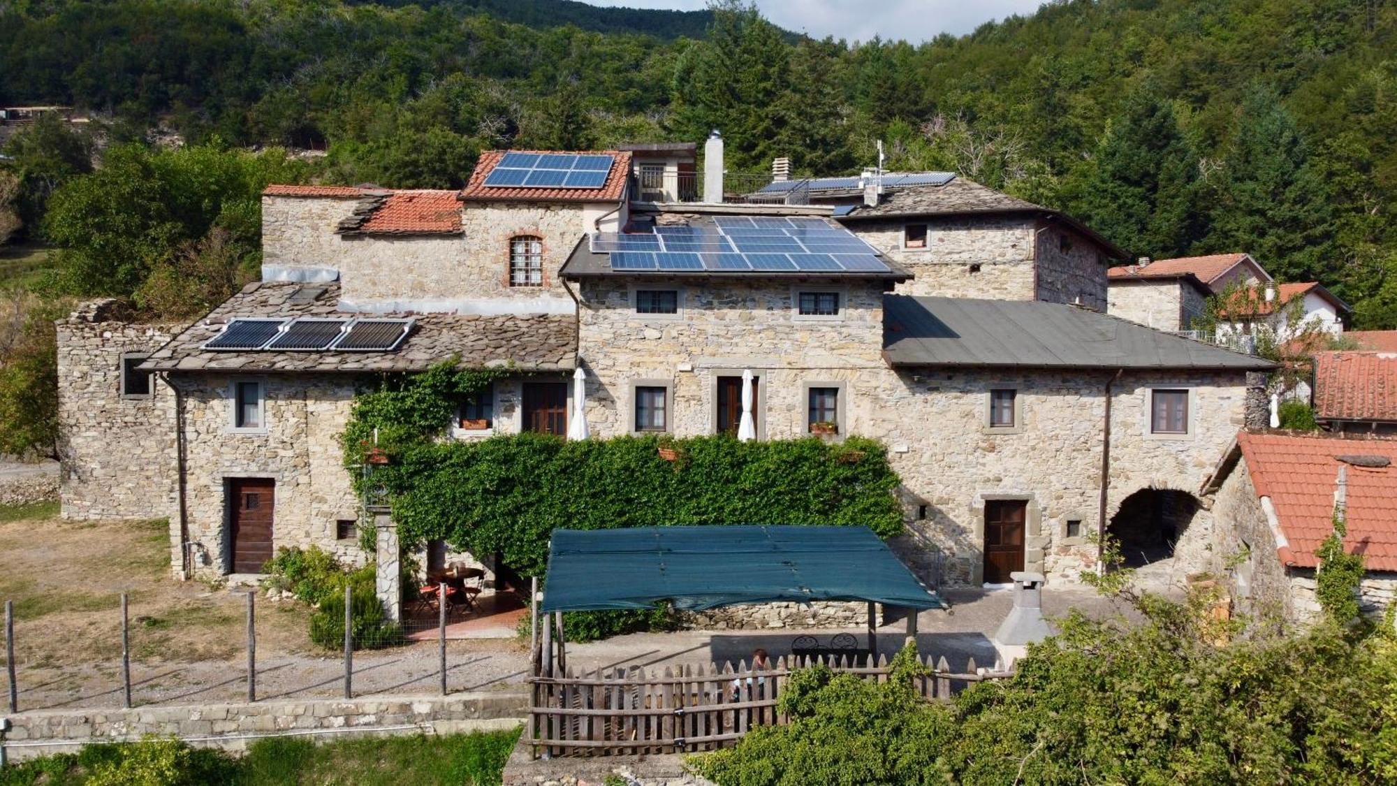 Agriturismo Montagna Verde Apella Licciana Nardi エクステリア 写真