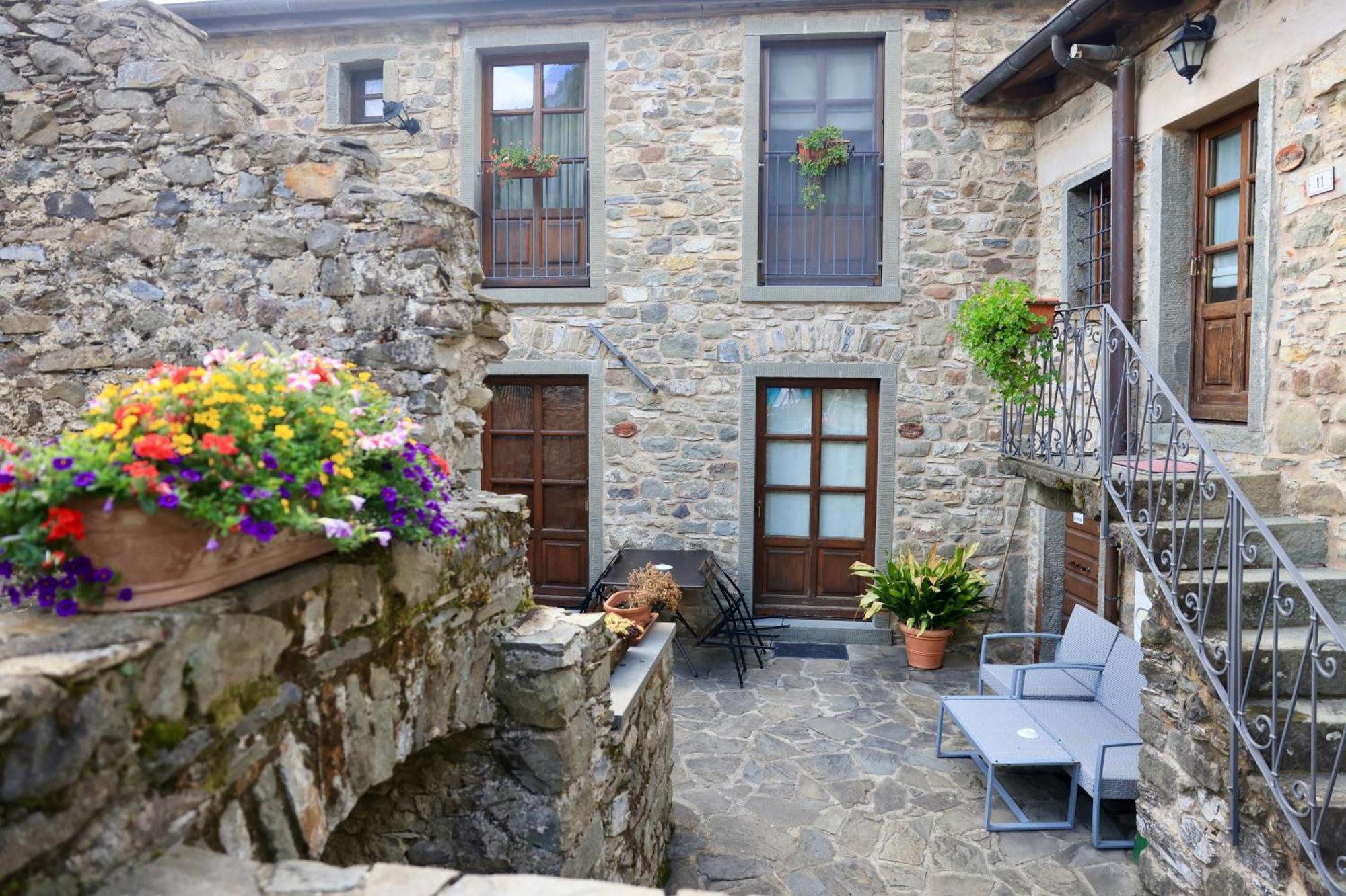 Agriturismo Montagna Verde Apella Licciana Nardi エクステリア 写真