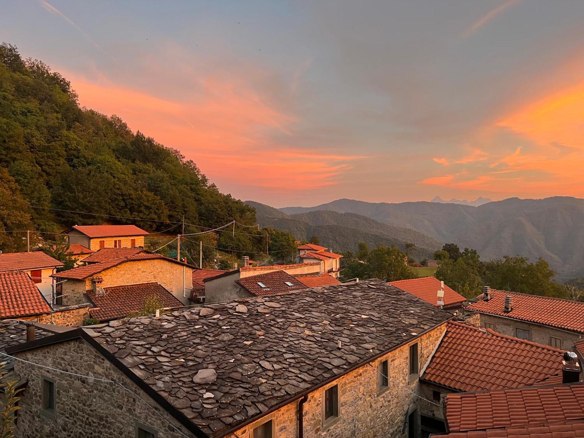 Agriturismo Montagna Verde Apella Licciana Nardi エクステリア 写真
